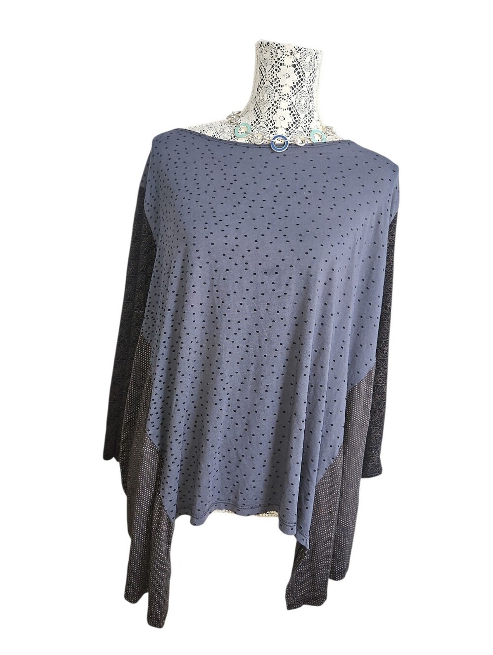 Alembika Oversized Block Asymmetrical Top